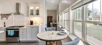 Peaceful Harvard Vacation Rental: 3 Mi to Town!