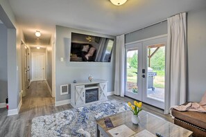 Apartment (0 Bedroom) | Interior