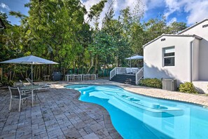 House (2 Bedrooms) | Front of property