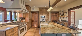 Mtn View + Group Ready: Conifer Home on 100 Acres!