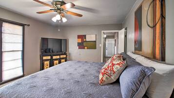 House (3 Bedrooms) | 3 bedrooms, iron/ironing board, bed sheets