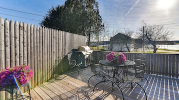 House (1 Bedroom) | Interior