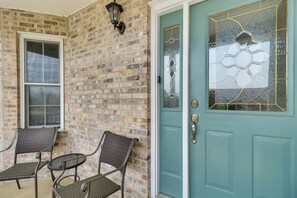 House (3 Bedrooms) | Interior - Laptop-friendly Elkton Home w/ Central A/c! (Elkton)