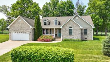 Casa (3 Bedrooms) | Vista frontal de la propiedad