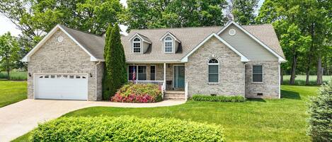 House (3 Bedrooms) | Front of property