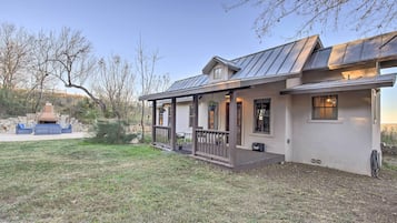 Cottage (1 Bedroom) | Front of property