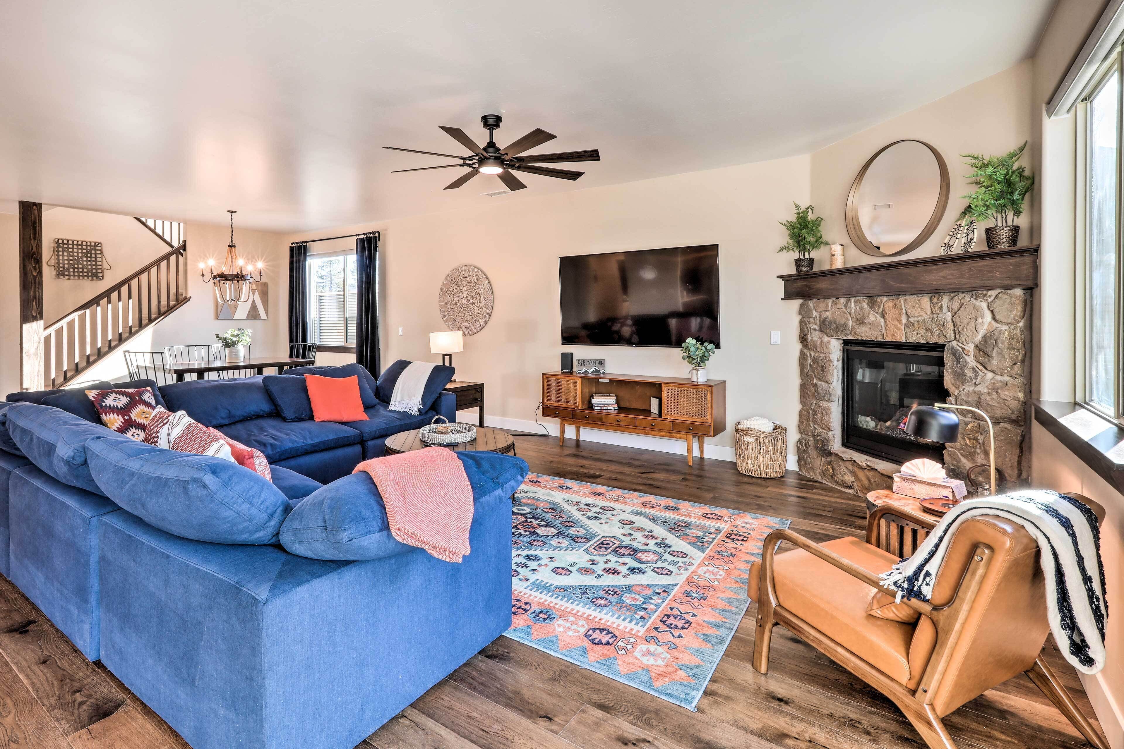 House (4 Bedrooms) | Front of property