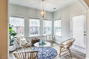 House (6 Bedrooms) | Interior - Chapin Vacation Rental ~ 11 Mi to Lake! (Chapin)