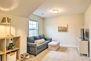 Rumah (6 Bedrooms) | Interior