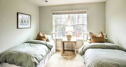 Chapin Vacation Rental ~ 11 Mi to Lake!