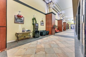 Apartment (2 Bedrooms) | Interior - Heart of Dtwn Omaha: Historical Apt w/ Perks (Omaha)