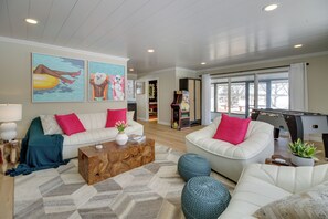 Rumah (3 Bedrooms) | Bagian depan properti