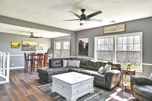 House (5 Bedrooms) | Interior - Quiet Kentucky Vacation Rental w/ Fire Pit (Berry)