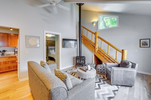 Ketchum Mountain Retreat: Central Location!