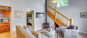 Ketchum Mountain Retreat: Central Location!