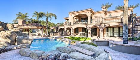 Maison (5 Bedrooms) | Façade de lâhĂ©bergement