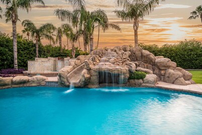 Outdoor Oasis, Games! Paradise Valley Group Villa