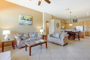 House (3 Bedrooms) | Interior