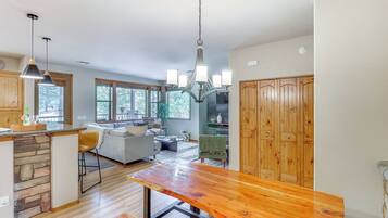 Căn hộ (2 Bedrooms) | Nội thất