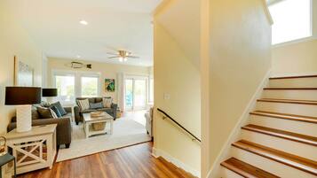 Cottage (3 Bedrooms) | Interior