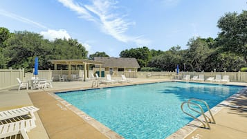 Cottage (3 Bedrooms) | Interior