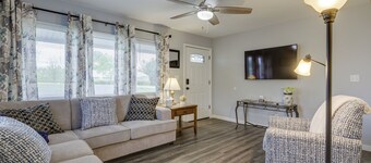 Cozy Kentucky Retreat - Deck, Near Ark Encounter!