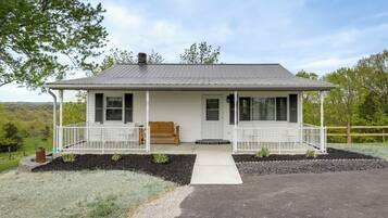 House (2 Bedrooms) | Front of property