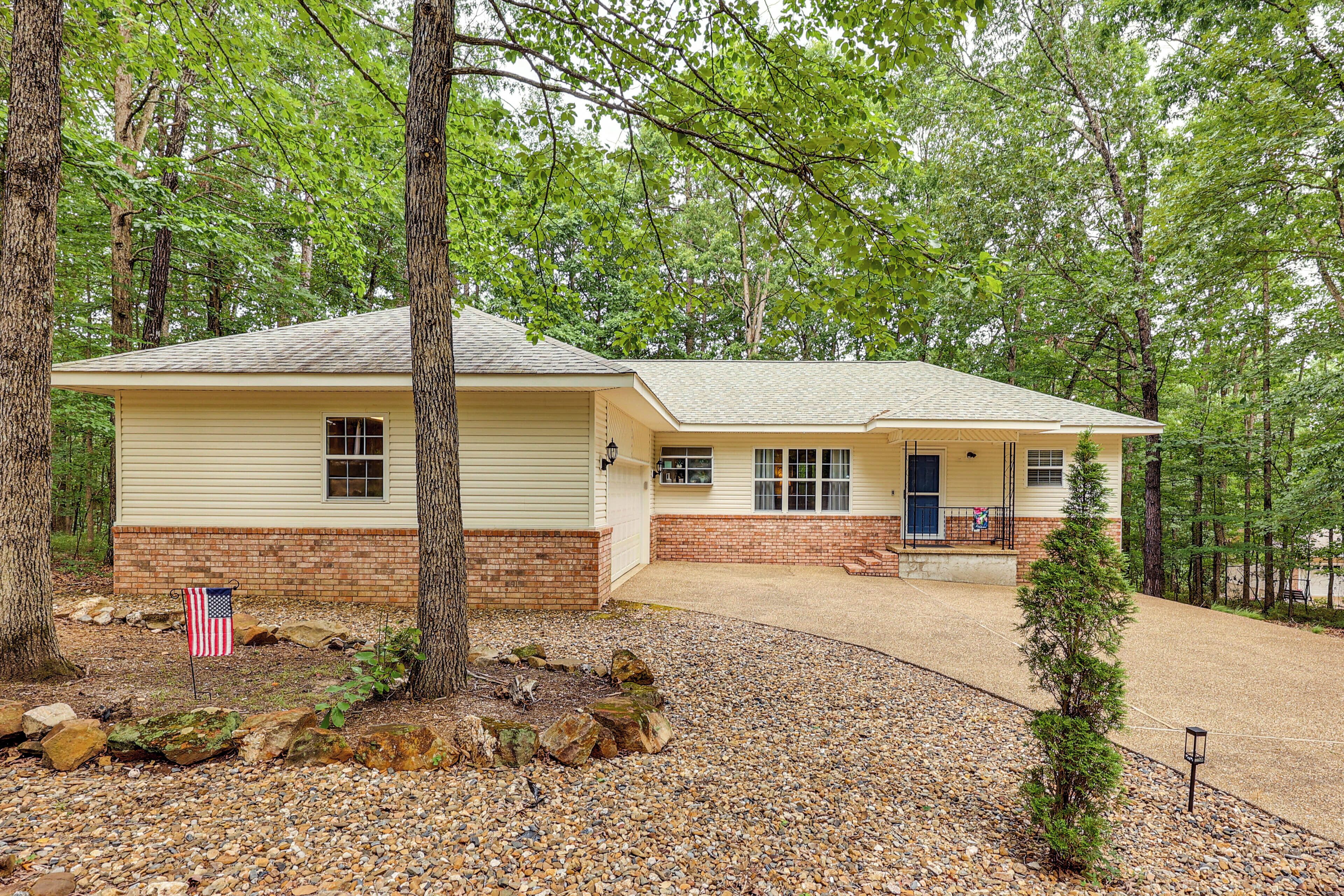 Rumah (2 Bedrooms) | Interior