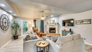 Rumah (2 Bedrooms) | Interior