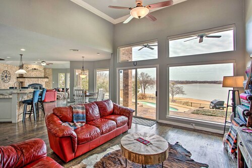 Lakefront Little Elm Escape w/ Views + Pool Table!