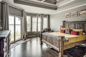 House (3 Bedrooms) | Interior - Poolside Fun! Private Lakefront Little Elm Escape (Little Elm)