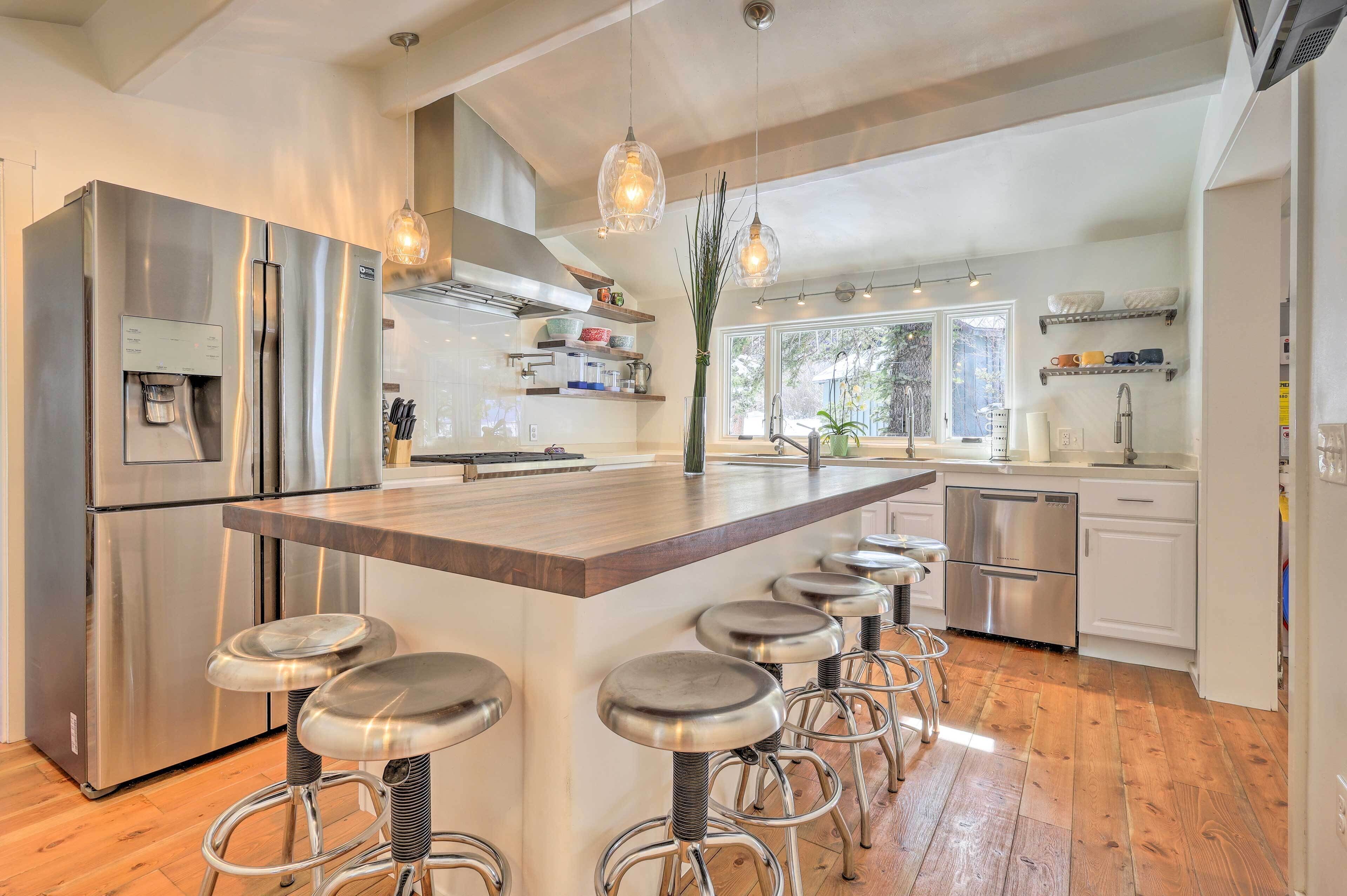 House (2 Bedrooms) | Interior