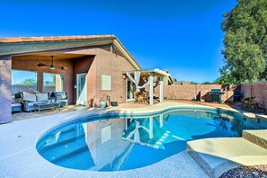 House (2 Bedrooms) | Front of property