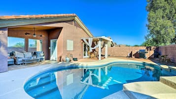 House (2 Bedrooms) | Front of property