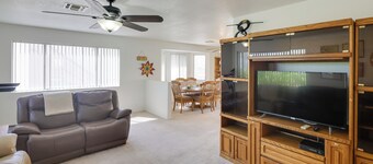 牛頭市古樸度假屋，距河流僅 2 英里！