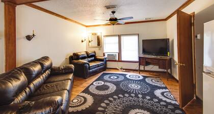 Comfy Hazlehurst Vacation Rental w/ Patio!