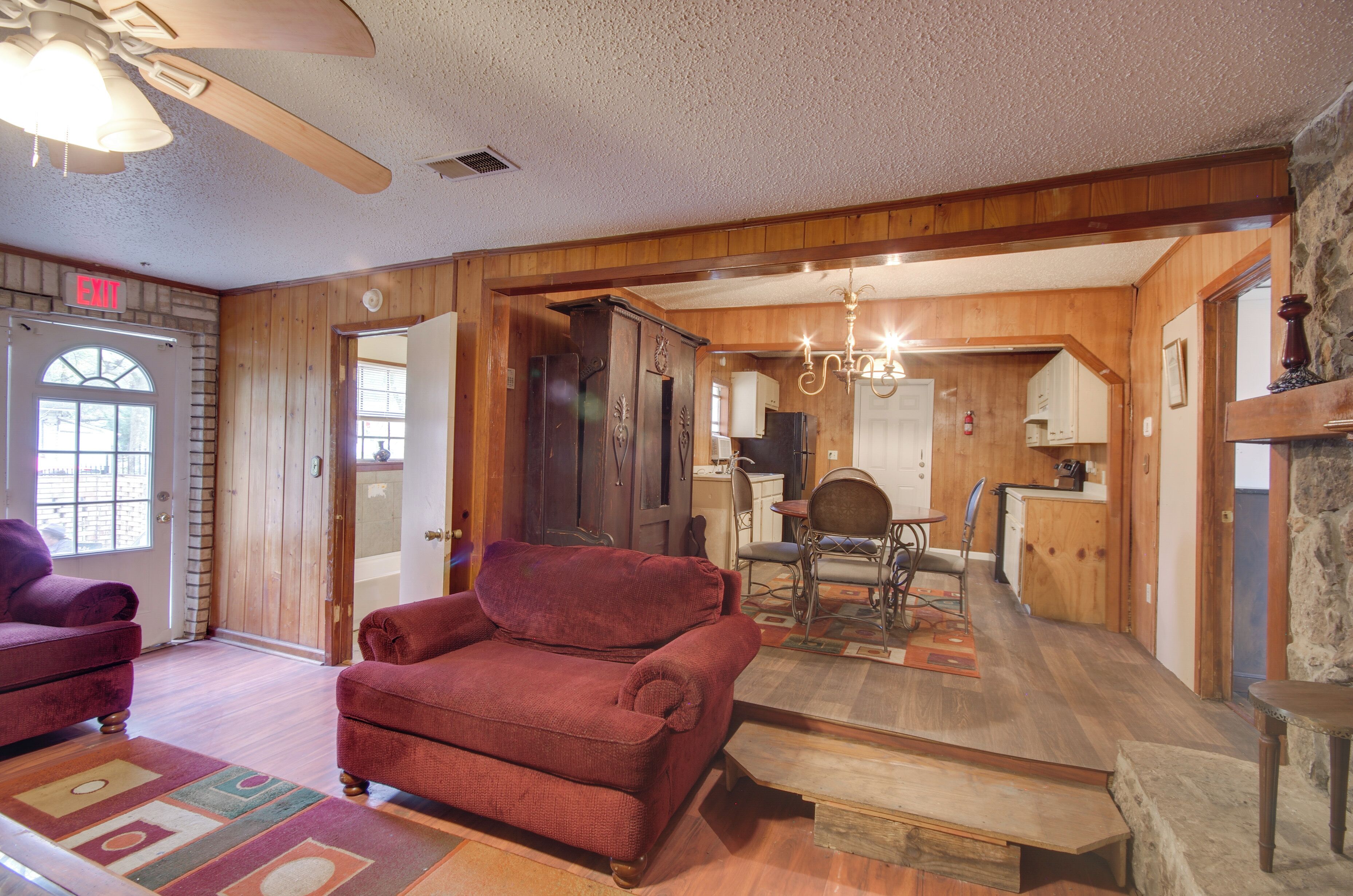 House (2 Bedrooms) | Interior