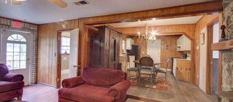 コンフィ ヘーズルハースト バケーション レンタル ス/ パティオ !