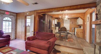 Comfy Hazlehurst Vacation Rental w/ Patio!