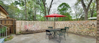 Comfy Hazlehurst Vacation Rental w/ Patio!