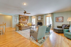 House (3 Bedrooms) | Interior