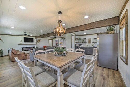 Eufaula Retreat w/ Lake Views: Walk to Marina