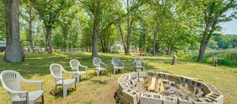 Lakefront Brohman Retreat w/ Dock & Fire Pit!