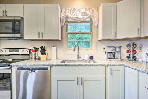 Historic Dtwn Home: 2 Mi to Military Park!