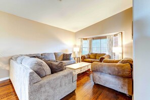 House (5 Bedrooms) | Interior - Peoria Vacation Rental w/ Pool & Hot Tub! (Peoria)