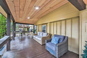 House (4 Bedrooms) | Interior - Otto Home w/ Fire Pit, Tree House & Hot Tub! (Otto)