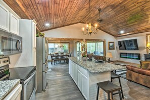 House (4 Bedrooms) | Interior - Otto Home w/ Fire Pit, Tree House & Hot Tub! (Otto)