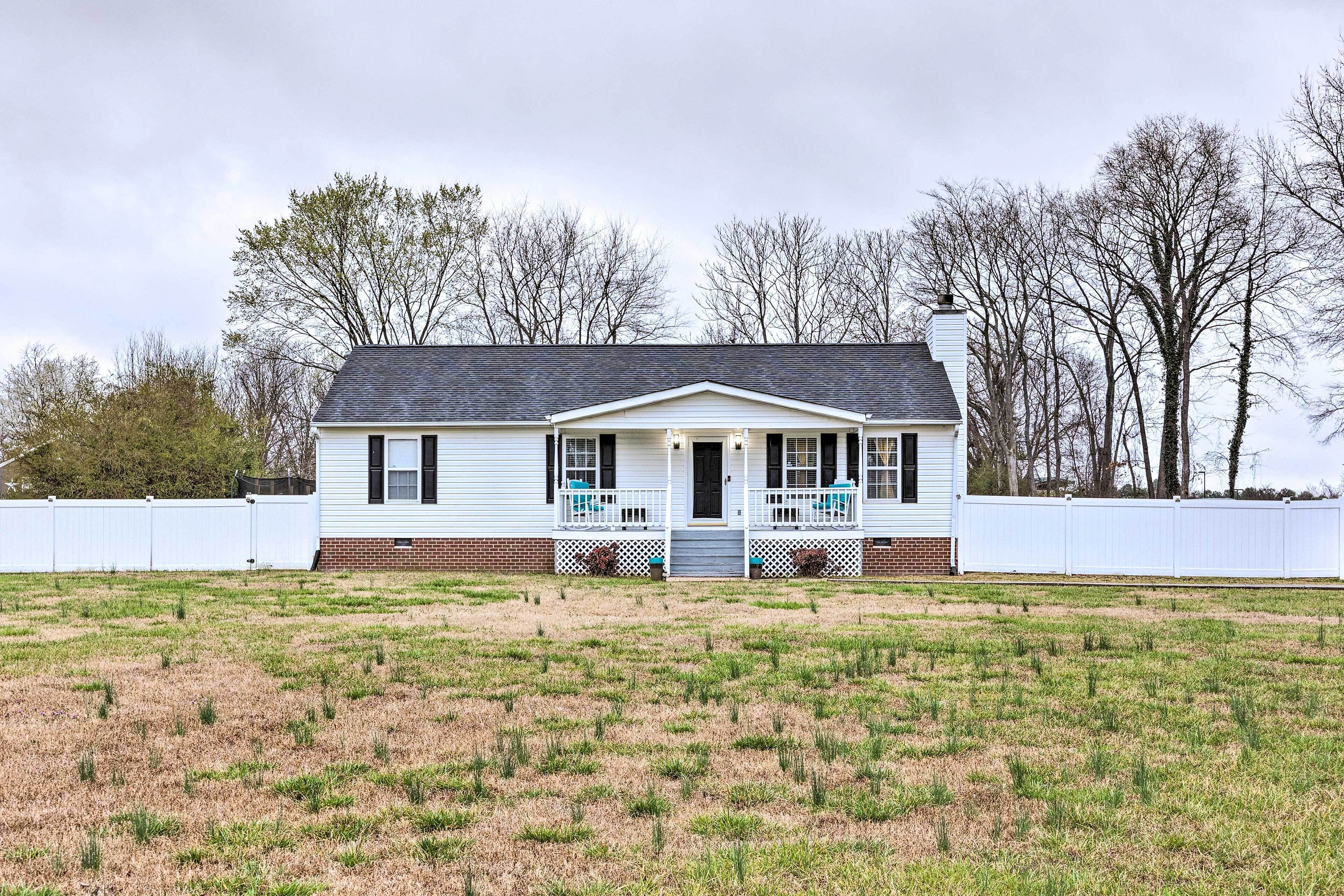 House (3 Bedrooms) | Interior