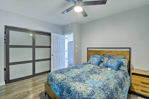 Ferienhaus (3 Bedrooms) | 3 Schlafzimmer, Schreibtisch, laptopgeeigneter Arbeitsplatz, Bettwäsche