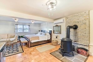 4 Schlafzimmer, Bügeleisen/Bügelbrett, Bettwäsche